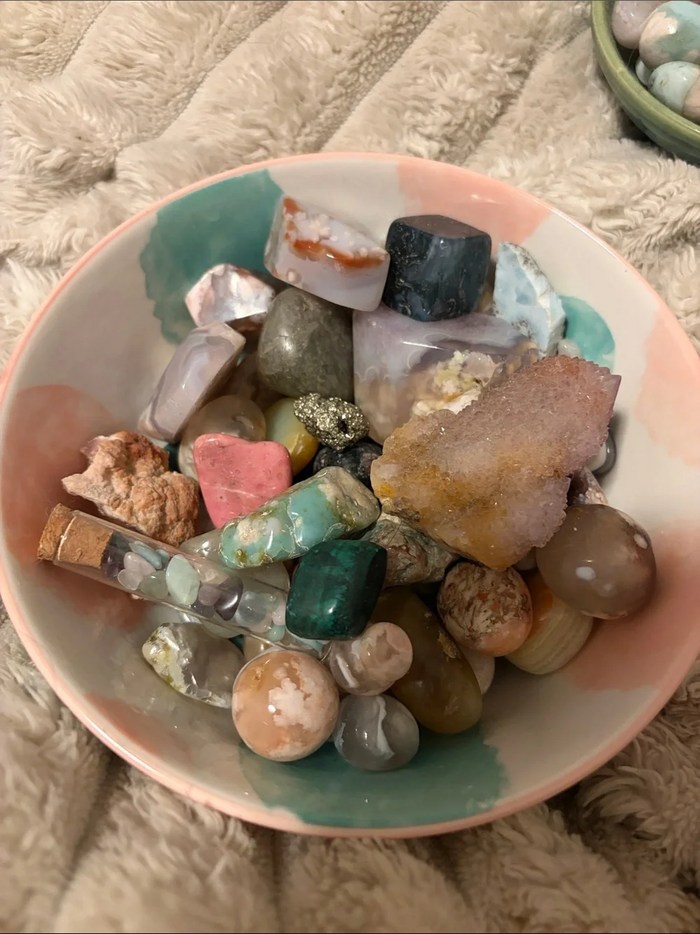 MYSTERY SCOOP - Crystal Confetti ✨
